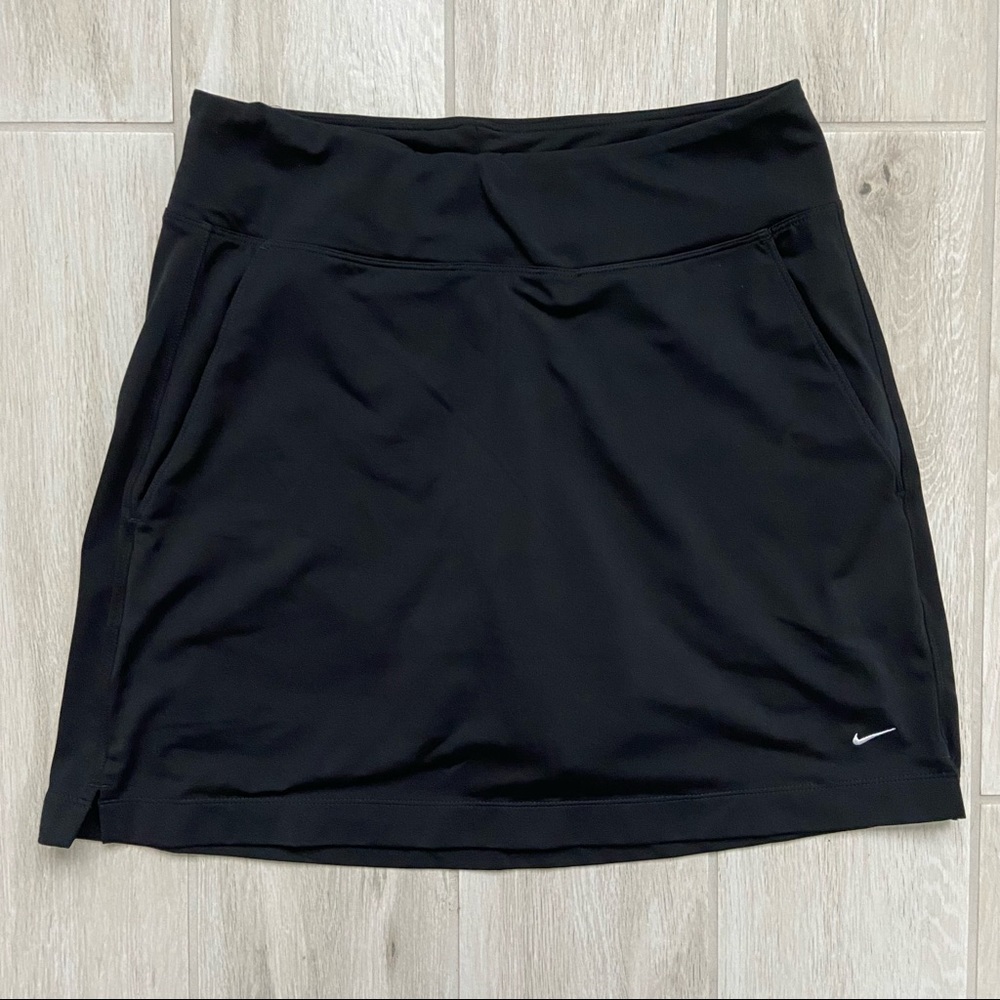 Nike Dri-Fit 16.5" Golf Tennis Skort Skirt Size Small Black
